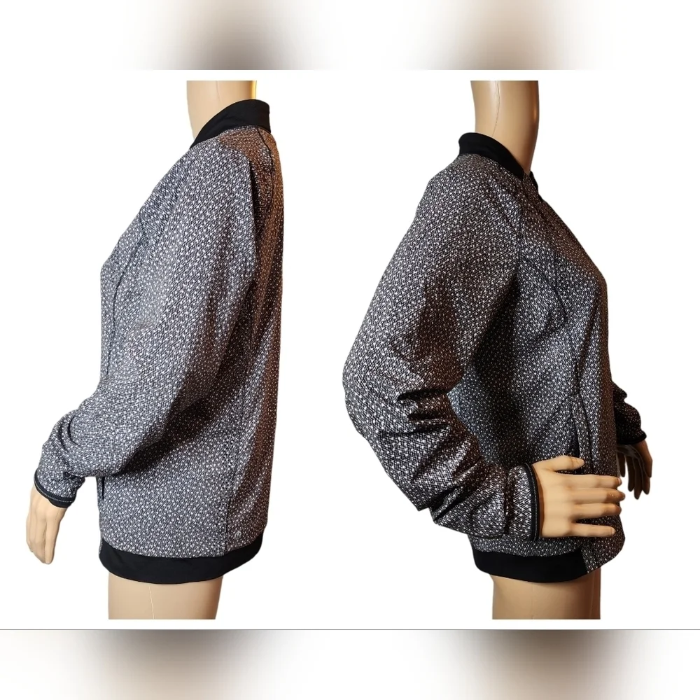 Lululemon Hit It Jacket In Frozen Fizz White Black / Black‎ Size 6 Like New